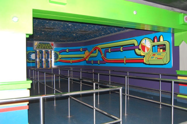 buzz lightyear disneyworld